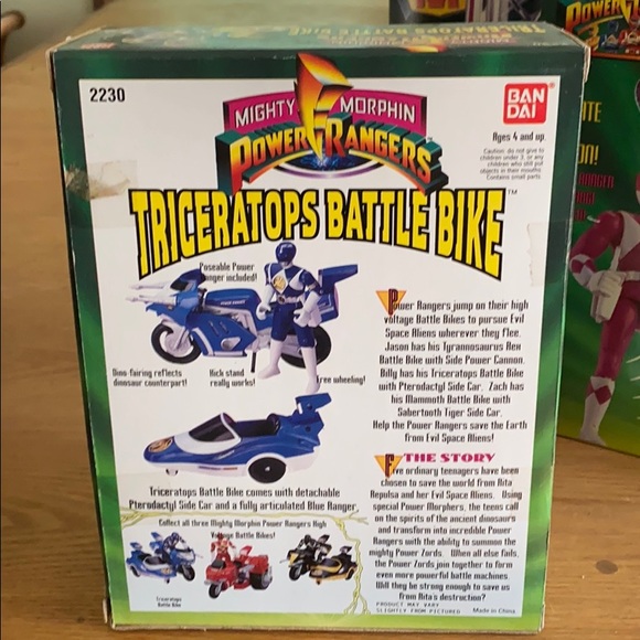 Power Ranger Triceratops Battle Bike - Picture 2 of 8